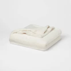 60"x80" Lush Faux Fur Bed Throw - Threshold™ -Best Homewares Store GUEST 401c2e9f a562 421f acb7 fd63e63d92e4